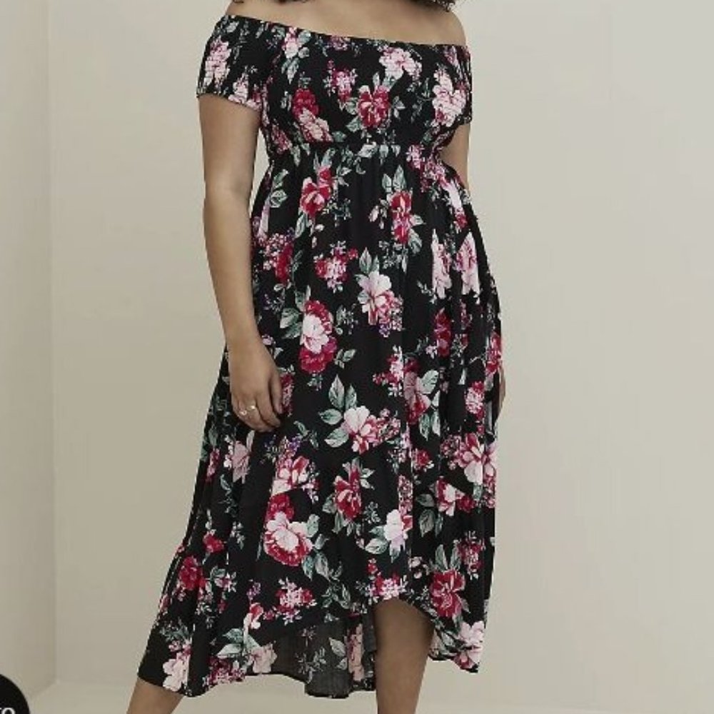 Torrid OFF THE SHOULDER HI-LOW DRESS - CHALLIS FLORAL BLACKOff  XXXL